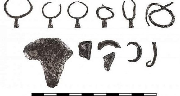 3 300 år gamla silverörhängen upptäckt på biblisk plats